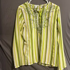 Green top, see through | size M | Old Navy